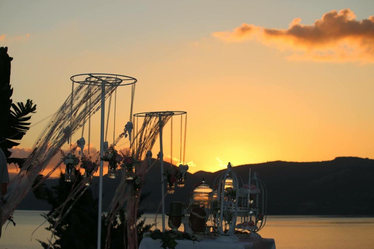 Thalassa Hotel & Spa Paleros 外观 照片