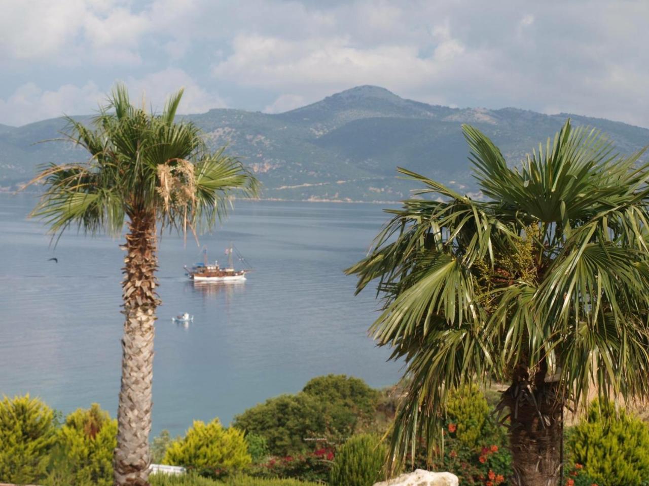 Thalassa Hotel & Spa Paleros 外观 照片