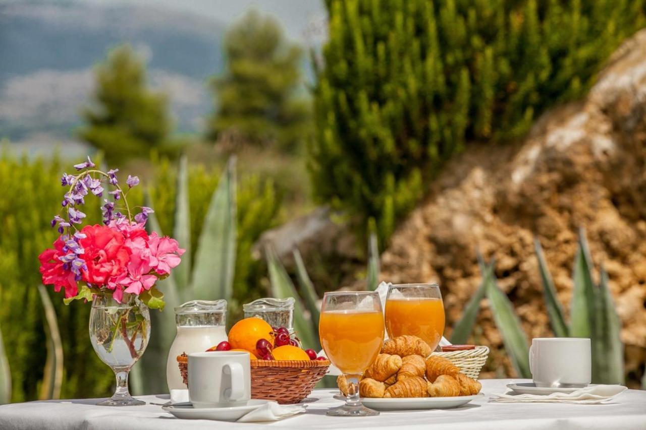 Thalassa Hotel & Spa Paleros 外观 照片